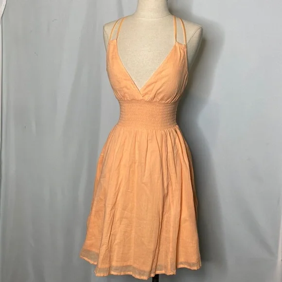 strapless open back dress Orange Guess Chevron Print Halter Neck Dress – Zoehify main image 0